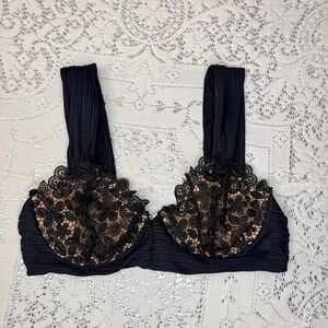 For Love & Lemons Black Lace Underwire Bikini Top – Size M